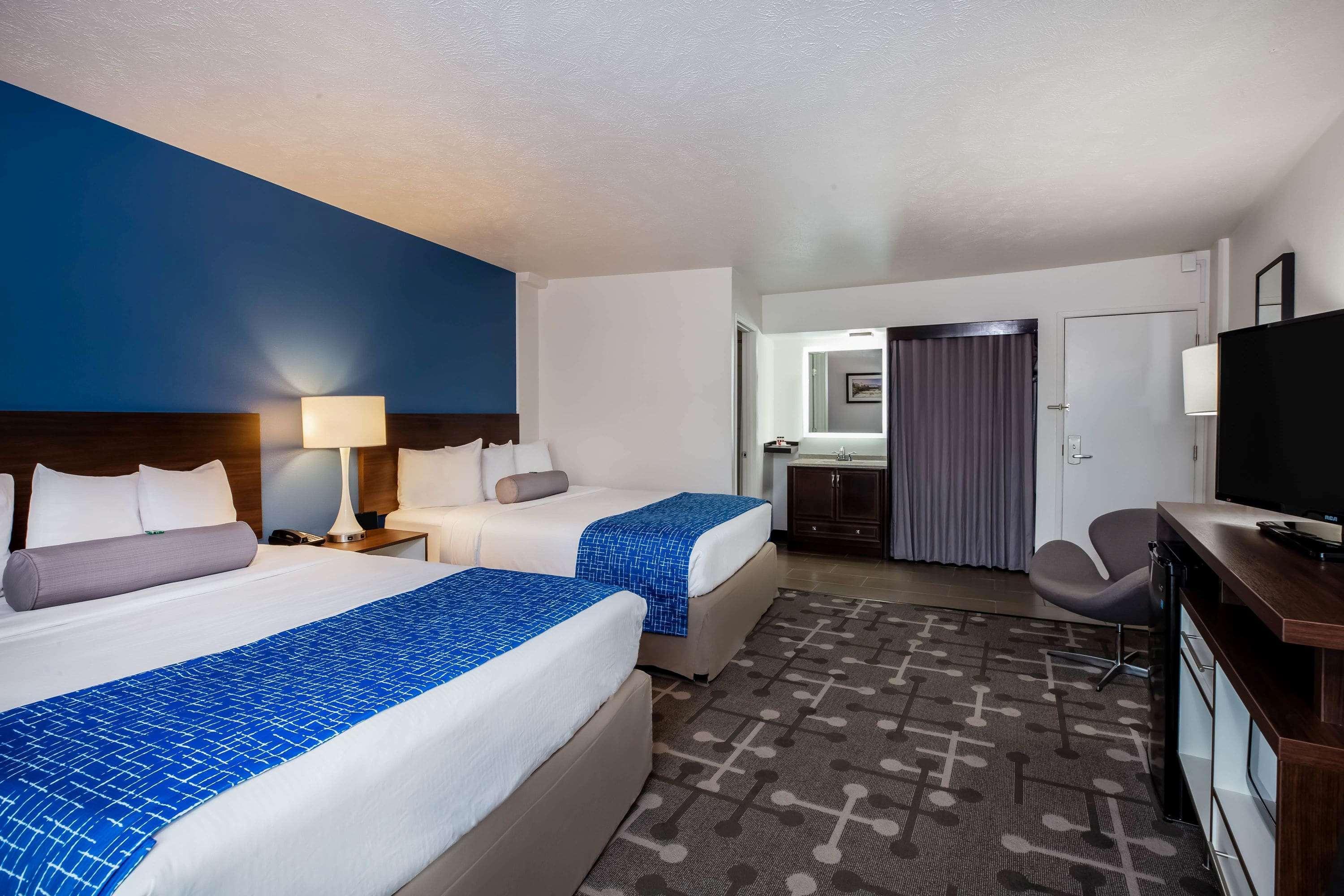 Baymont By Wyndham Motel