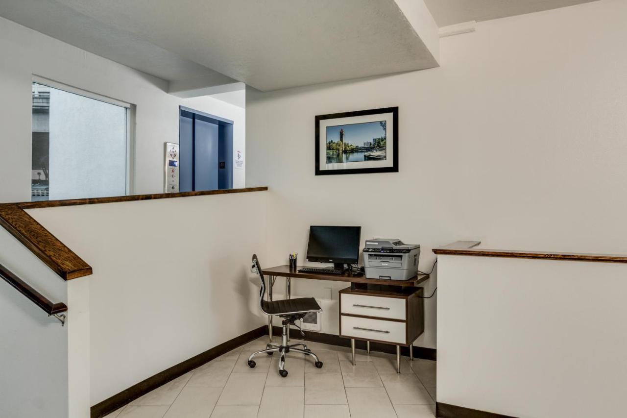 Motel Baymont By Wyndham